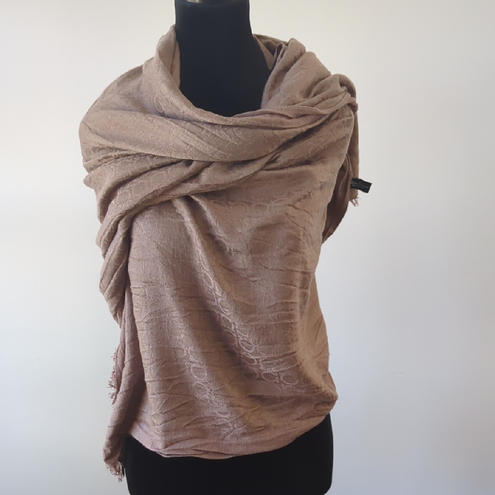 Salvatore Ferragamo Taupe Knit Scarf - Picture 4 of 8